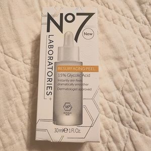 No 7 Resurfacing Peel